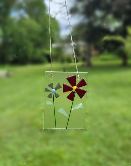 Charming Simple twin flower fused glass suncatcher, 3 x 4 inches, red, purple, green, handmade on chain seeds glassworks seedsglassworks