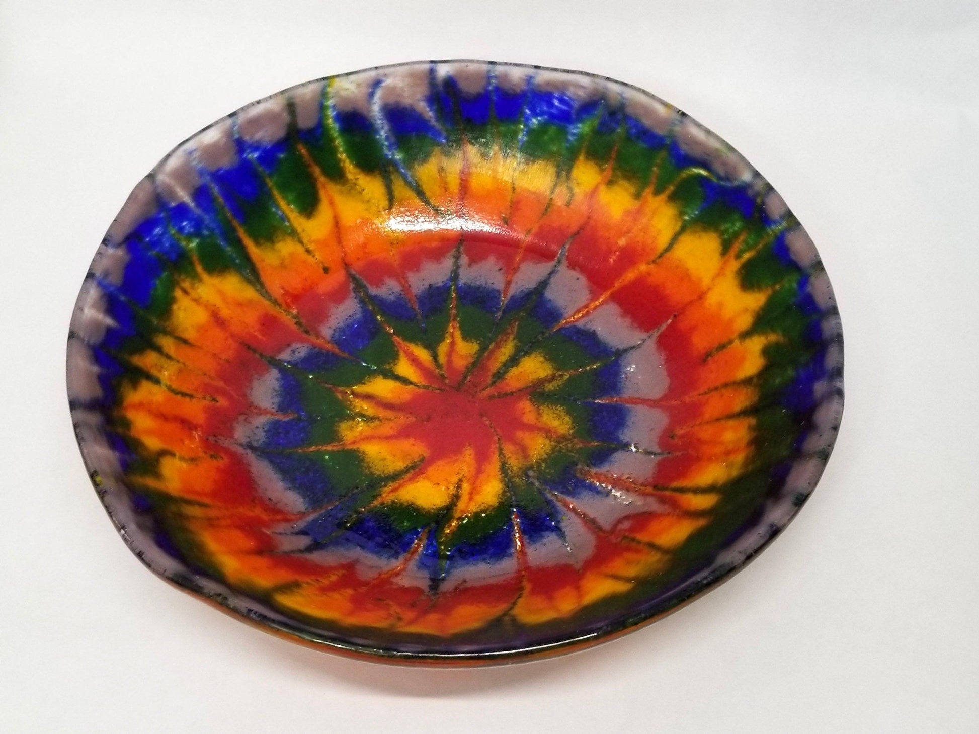 beautiful 8 inch tie dye look fused glass bowl. from Seeds Glassworks
