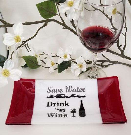 Wine Lover serving plate fused glass 10 inches, red and white
